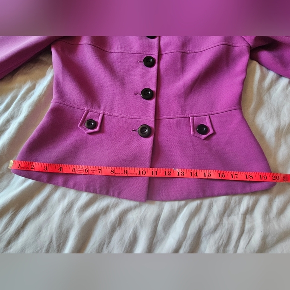 Magenta Tahari Blazer Jacket (size 8) - Picture 12 of 12